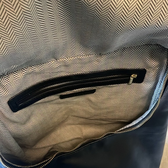 Steve Madden adjustable strap back pack - Picture 4 of 6